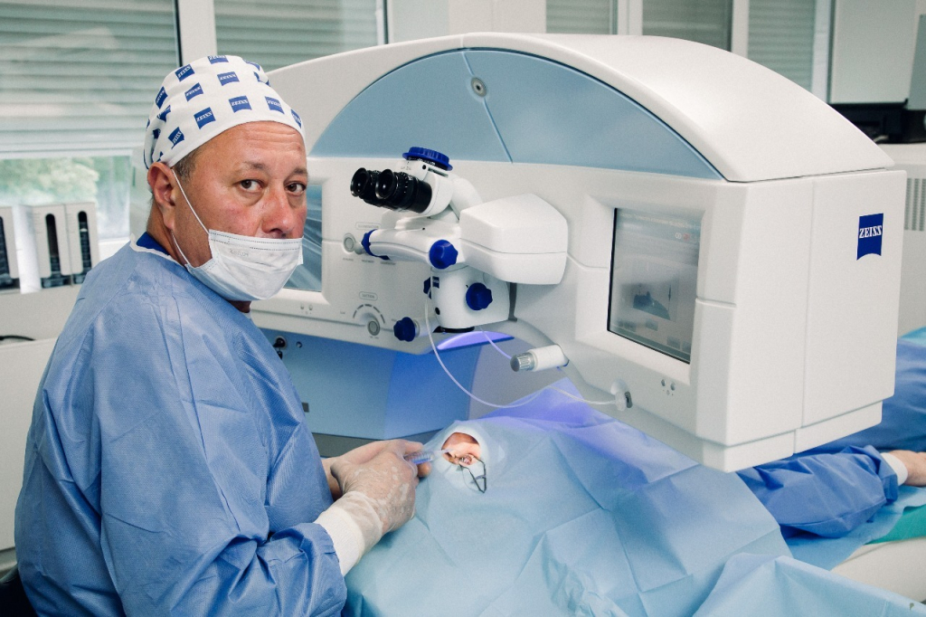 офтальмохирург Алисов 